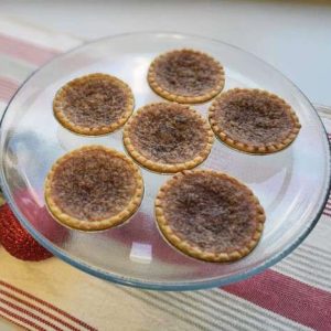 Butter Tarts with Raisins